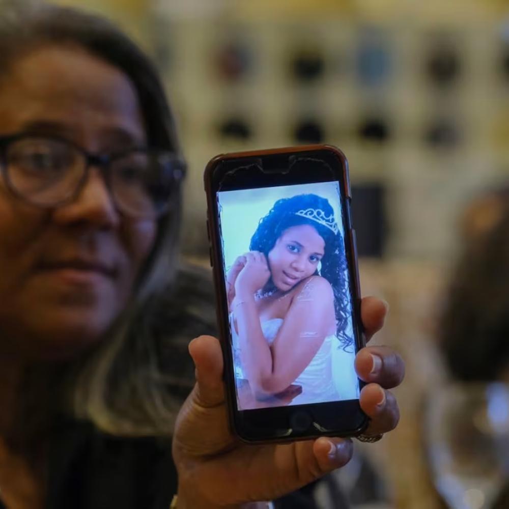 Mother of pregnant teen with cancer who died challenges Dominican Republic's strict abortion ban