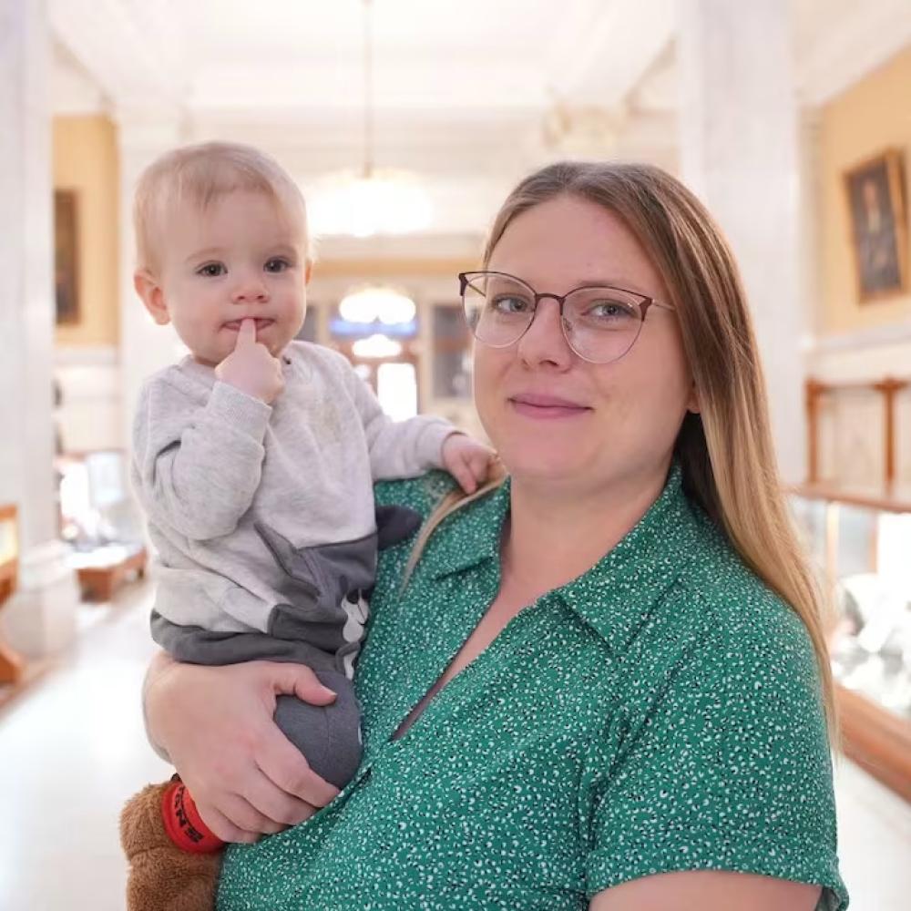 Babies and toddlers are sweltering in some daycares. Should there be mandatory AC?