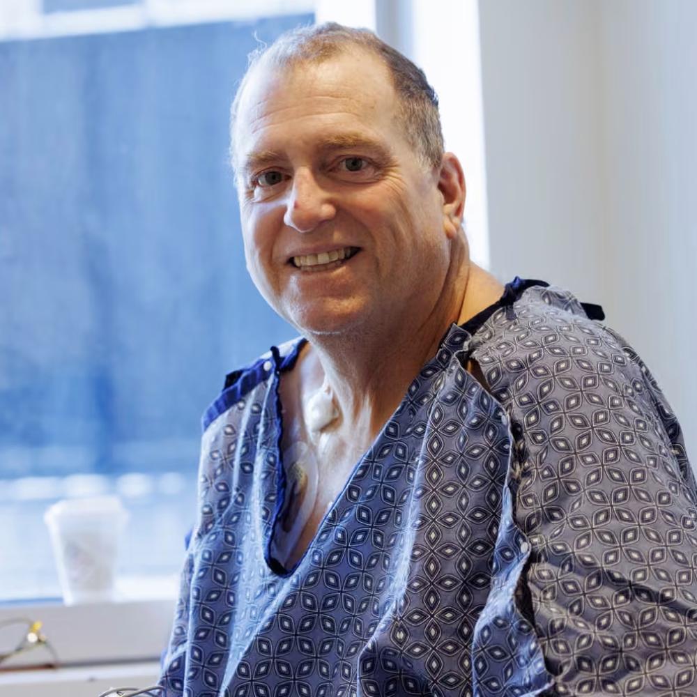 Genetically modified pig kidney keeps man alive for record nine months
