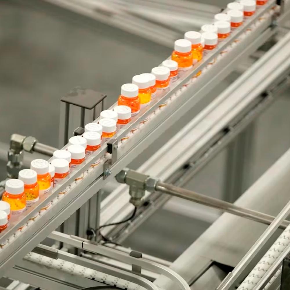 Americans face steep increase in Canadian drug costs if U.S. customs rule takes effect