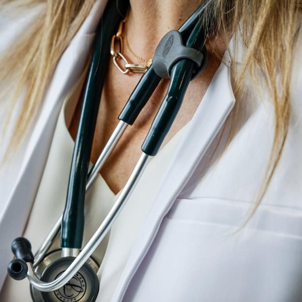 False online health information prompts doctors to intervene, survey finds