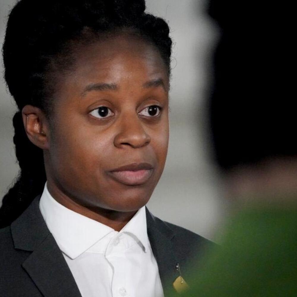 Manitoba Health Minister says banning paid plasma clinics is an option after 2 deaths