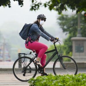 1,400 annual deaths linked to wildfire smoke in Canada