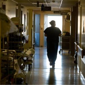 'Completely burnt out': Regina hospital workers raise alarm bells over staff and patient safety