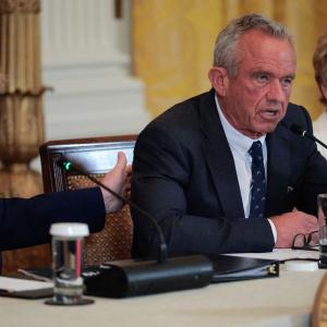 RFK Jr. pulls COVID shot recommendation for kids, pregnant women