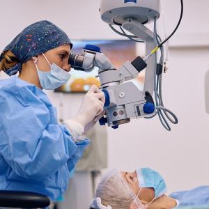 Ontario's private eye-surgery experiment can give sight to the ideologically blind