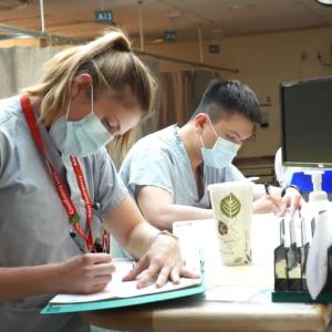Health-care workers urge Alberta to halt plan limiting free COVID-19 vaccines