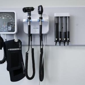 Manitoba doctors warn of rural and northern emergency room disruptions this summer