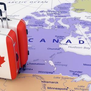 Provinces smoothing the road for U.S. doctors to come to Canada but Ottawa must do more