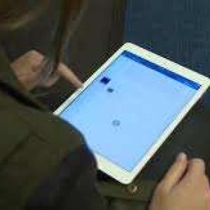 Canadians without family doctors turning to AI. Majority of online health information was misleading or false: CMA survey