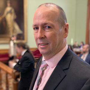 Only one-third of N.B. ER patients seen on time, auditor general says