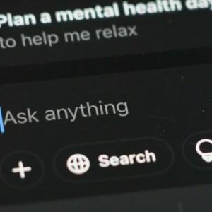 New survey reveals grim reality of using AI for medical purposes