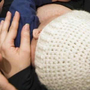 N.S. could raise low breastfeeding rate by financially supporting families: experts
