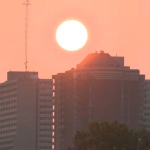 How to deal with heat exhaustion and heat stroke