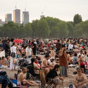 Week-long heat wave led to dozens of emergency room visits, Toronto Public Health says