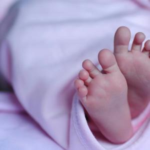 How to keep babies safe when temperatures soar