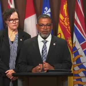 Health-care groups call on Ottawa to stop Alberta’s dual medical practice model