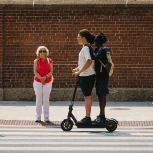 B.C. school districts crack down on e-scooters, e-bikes as emergency room visits grow