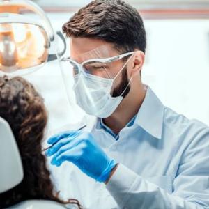 National dental plan hits roadblocks. A new report highlights problems for patients