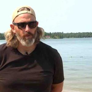 Kenora, Ont. man swims across Lake of the Woods, raises funds for kids’ health care