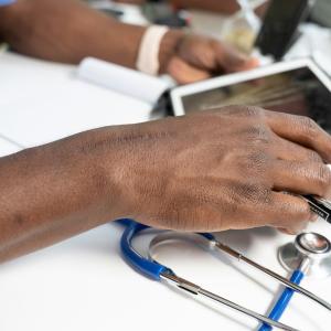AI in Health Care: Canadians Using AI, But Draw the Line at Autonomous Diagnosis