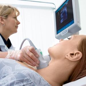 Alberta promising better care for cancer patients amid ongoing concerns about waits