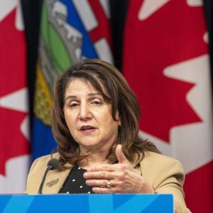 Alberta to allow patients to pay privately for non-referral diagnostic screening, testing