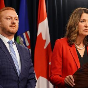 Alberta to invoke notwithstanding clause to shield 3 transgender bills from court challenges