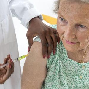 Alberta's Perverse New Barriers to COVID Vaccines