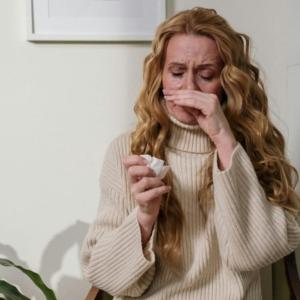 An expert shares how to reduce allergy symptoms this spring