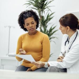 Canadian women over 40 missing warning signs of reproductive cancers