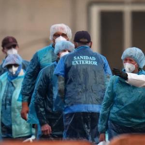 Dutch hospital quarantines 12 over breach of hantavirus protocol