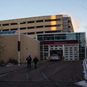Edmonton doctors call on Alberta to declare state of emergency as hospitals overflow