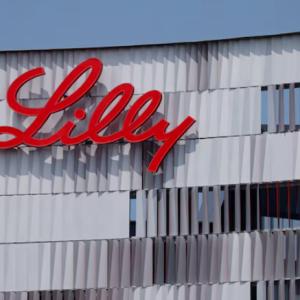 Eli Lilly signs up to $1.12 billion deal with private gene-editing firm Seamless