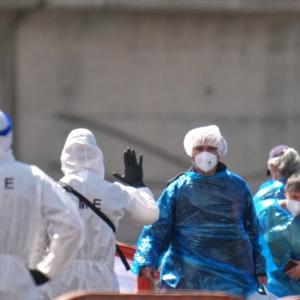 Evacuation of hantavirus-hit ship begins in Canary Islands