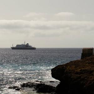 Four Canadians on cruise ship with deadly outbreak of suspected hantavirus