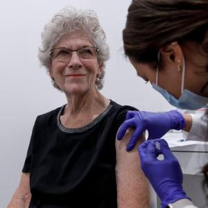 Free flu and COVID-19 vaccines now available across Ontario