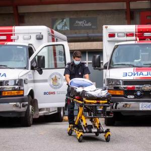 Going to the ER? A new report finds patients could now wait more than 48 hours to be admitted