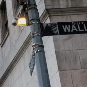 Grail shares plummet after UK study raises doubts over cancer test's prospects