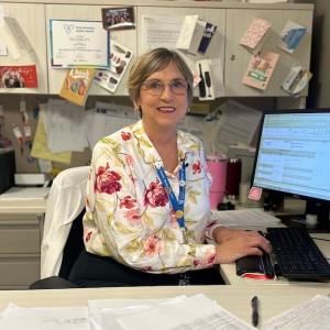 Hospitals turn to staff for ideas to improve operations using AI