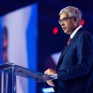 'How is he going to have the time?' NIH staff voice concern as Bhattacharya takes on CDC role