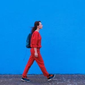 How you walk reveals to others how you are feeling, researchers say