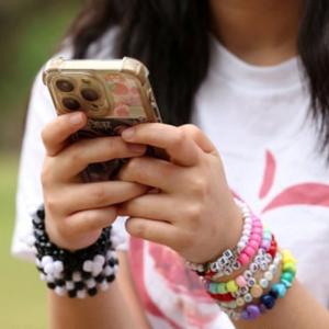 Instagram worse for mental health than WhatsApp, global study finds