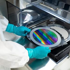 'Killer applications': Tech leader taps U of A researcher to take cancer research to the quantum realm