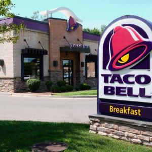 Lettuce served at Taco Bells locations in U.S. is source of parasitic outbreak, CDC says