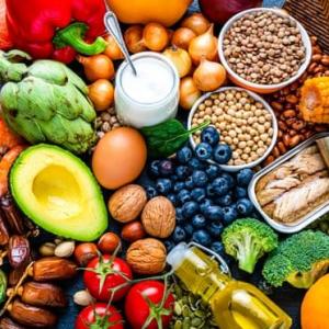 Mediterranean diet can reduce risk of stroke by up to 25%, long-term study suggests