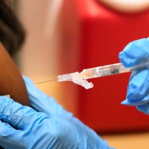 Moderna's latest COVID-19 vaccine is both approved and 'made in Canada'