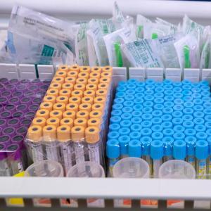 MUHC cancels phone line for booking blood tests