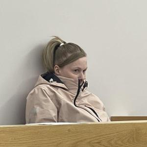 NL woman who impersonated nurse cleared of medication theft charge