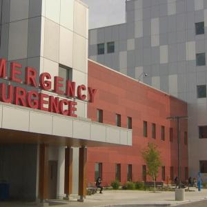 N.W.T. gov't invites Canadian doctors to name their price to work in Yellowknife